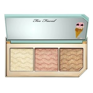 Too Faced Triple Scoop Highlighter Palette